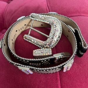 BB Simon Crystal Western Belt w/ Rhinestone Buckle – Size M – Authentic